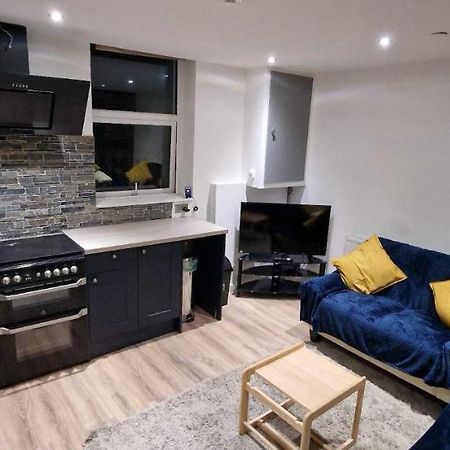 Sapphire Strathnairn Apartment Cardiff Exterior foto