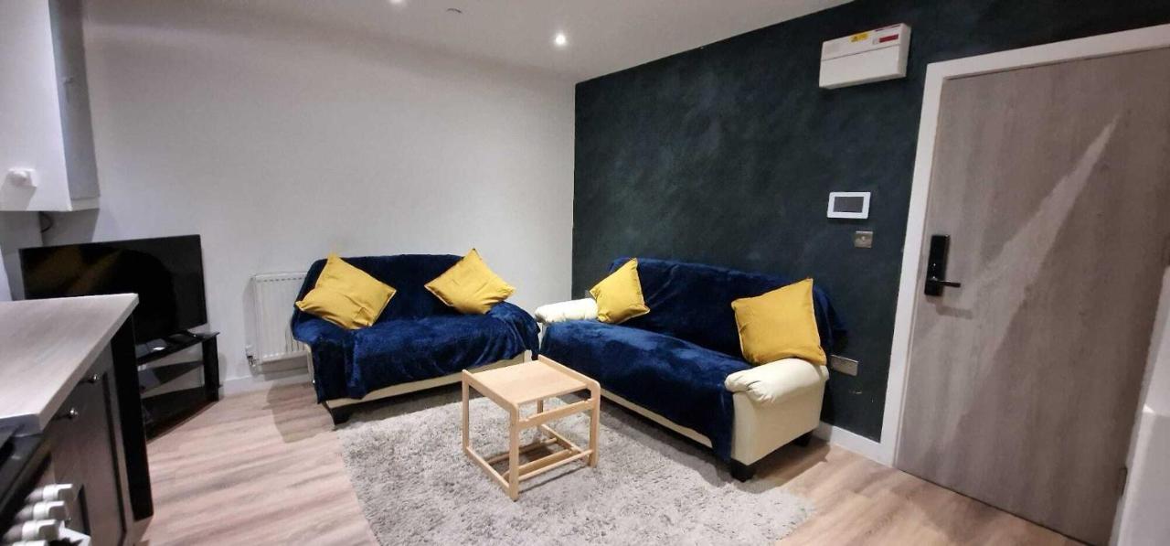 Sapphire Strathnairn Apartment Cardiff Exterior foto